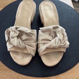 Stuart Weitzman Cream Bow Detail Sandals